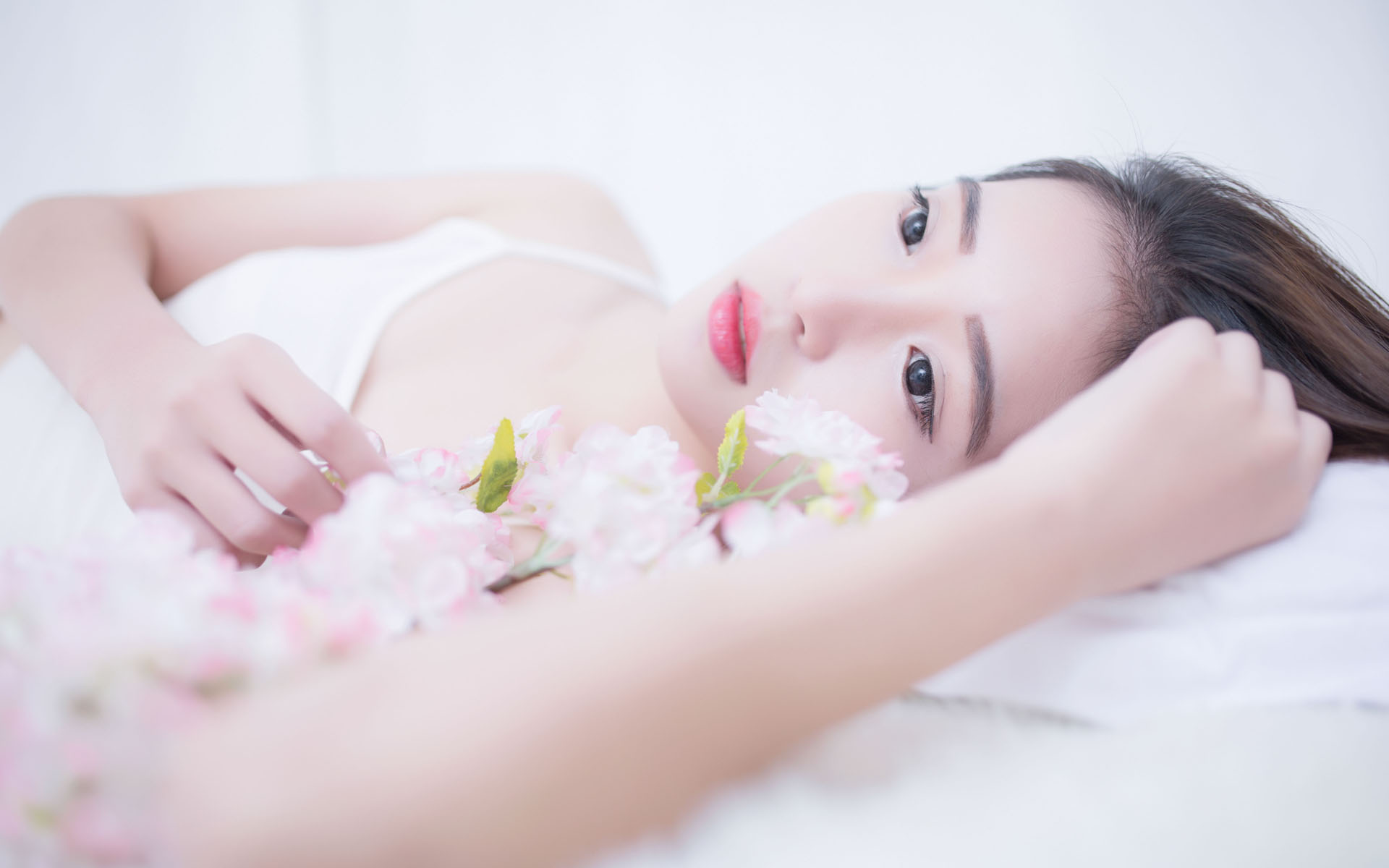 印航客机黑匣子录音显示机长关闭燃油开关或直接导致坠机